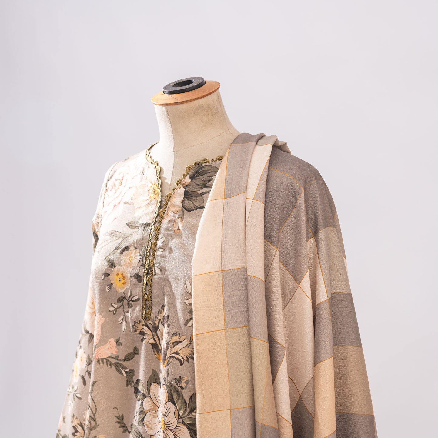 Haya : Haya stands for modesty and grace, empowering women to embrace their dignity and strength. It reminds them that confidence and elegance can coexist harmoniously.