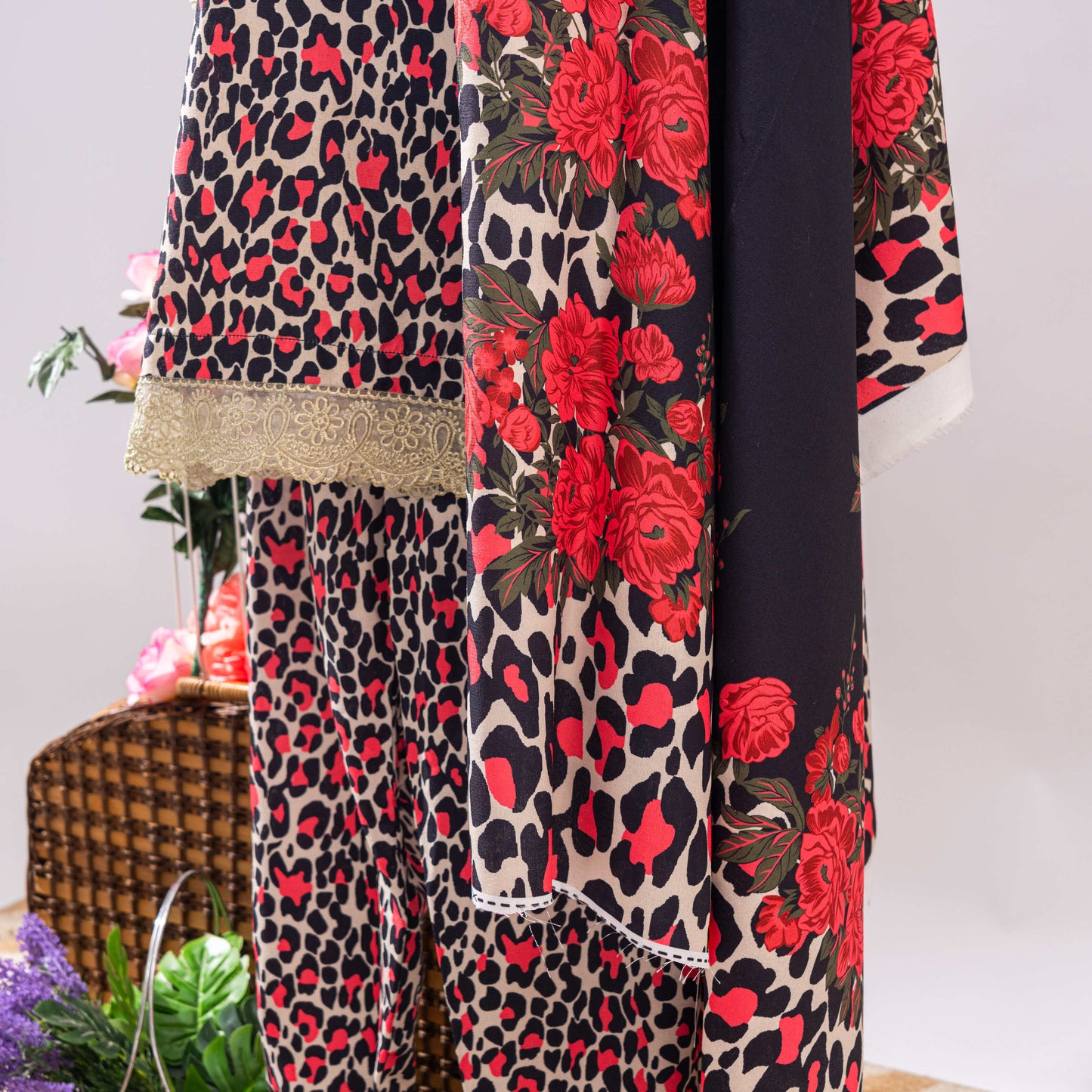 Zehra - Zehra, bright and blooming, represents the vitality and vibrancy women bring to life. It encourages them to nurture their growth and shine in every aspect of their journey.